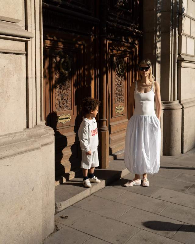 ZARA MIXED BALLOON MIDI DRESS worn by Linda Tol | lindatol_'s closet