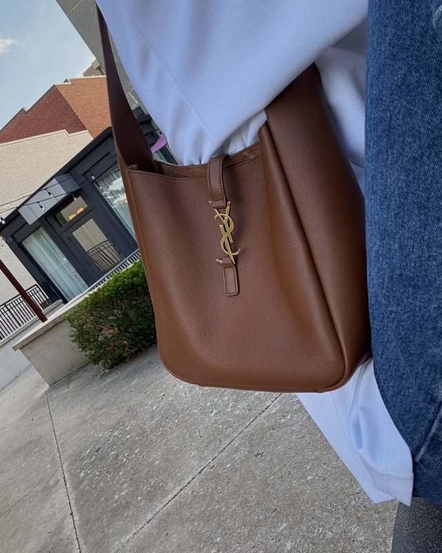 Saint Laurent Le 5 à 7 Supple small leather shoulder bag worn by Josephine Skriver | Josephine Skriver Outfits and Style