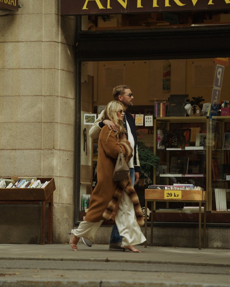 MALINA Anouk Yve Wool Blend Coat, GIA STUDIOS Sandals and HERMES Birkin Bag worn by Anouk Yve | anoukyve's closet