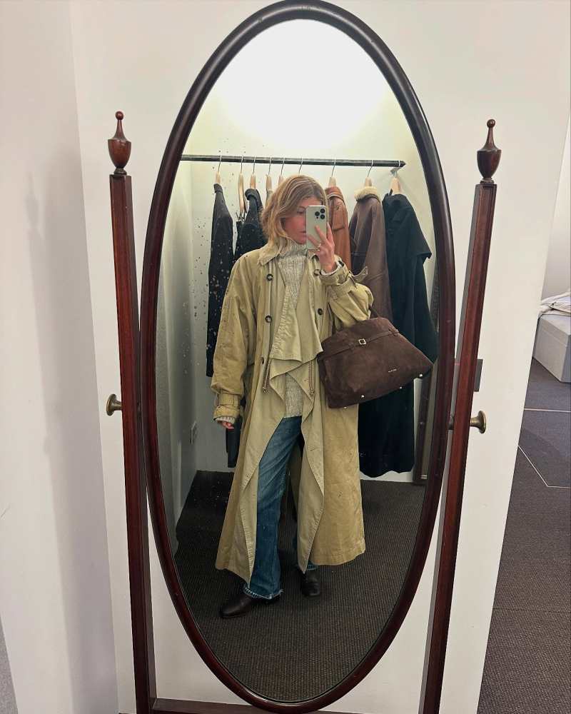 Manu Atelier Le Cambon 35 Deep Brown Suede and Isabel Marant Ebani two-tone double-breasted cotton-gabardine trench coat worn by Alice Pilate | alicepilate's closet