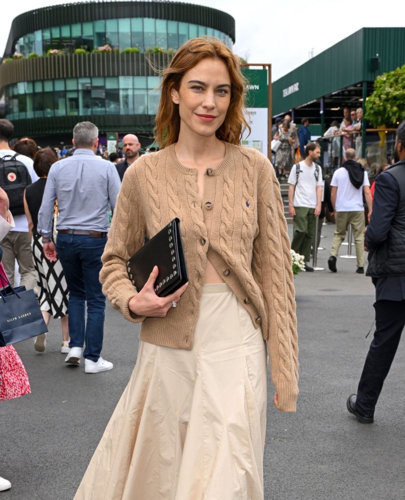 POLO RALPH LAUREN Cable-knit wool and cashmere cardigan worn by Alexa Chung | alexachung's closet