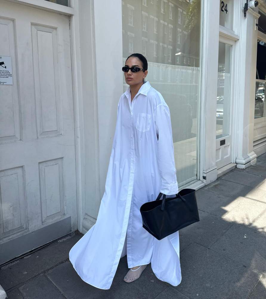 ARKET Mesh Ballerinas, The Frankie Shop Avery Oversized Cotton-Blend Maxi Shirt Dress and The Row Idaho XL leather tote worn by Charlotte Emily Sanders | charlotteemilysanders's closet