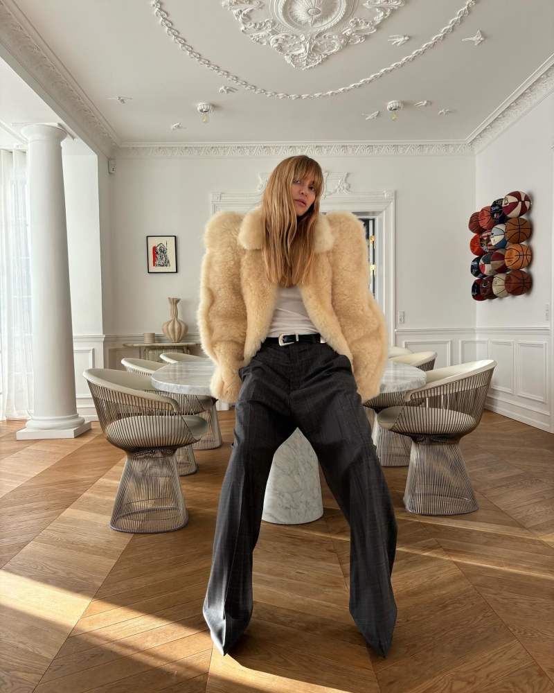 PHOEBE PHILO TEDDY JACKET in warm vanilla shearling worn by Pernille Teisbaek | Pernille Teisbaek Outfits and Style
