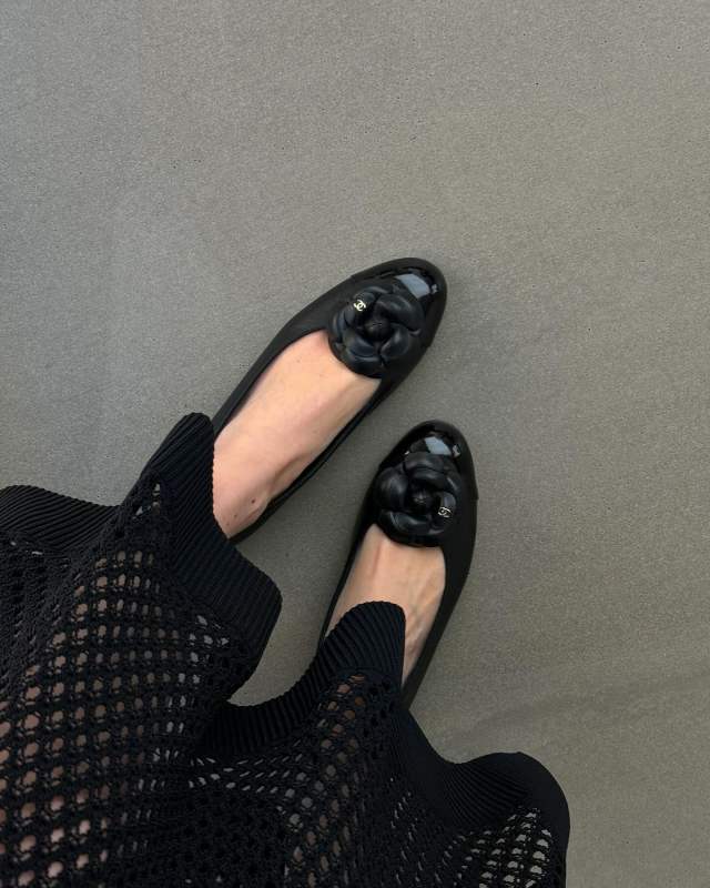 CHANEL Camellia Ballerina Flats worn by Annabel Rosendahl | annabelrosendahl's closet