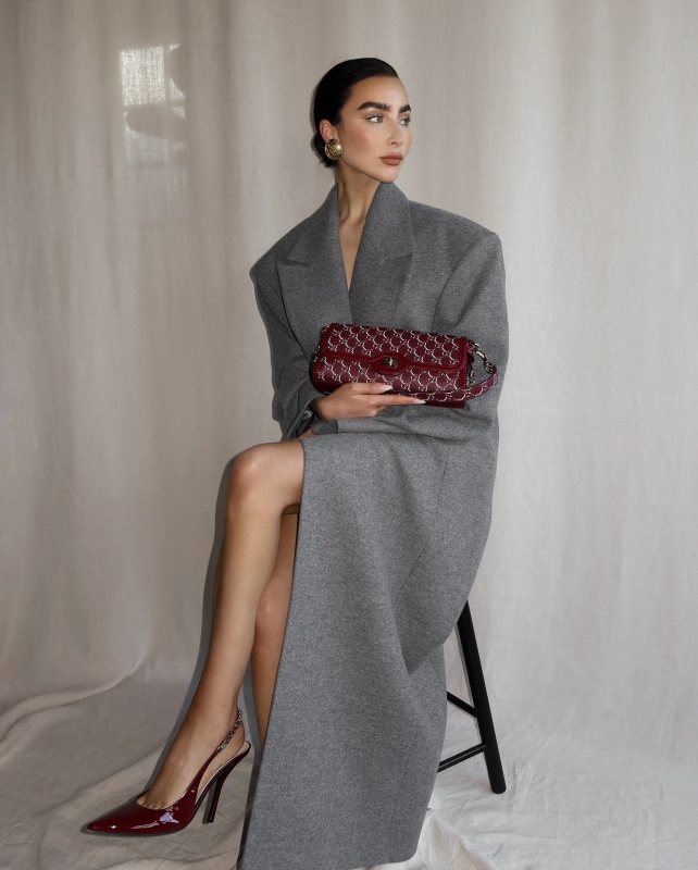 Gucci LUCE SMALL SHOULDER BAG and Gucci Signoria slingback pump worn by Izi Angus | iziangus's closet