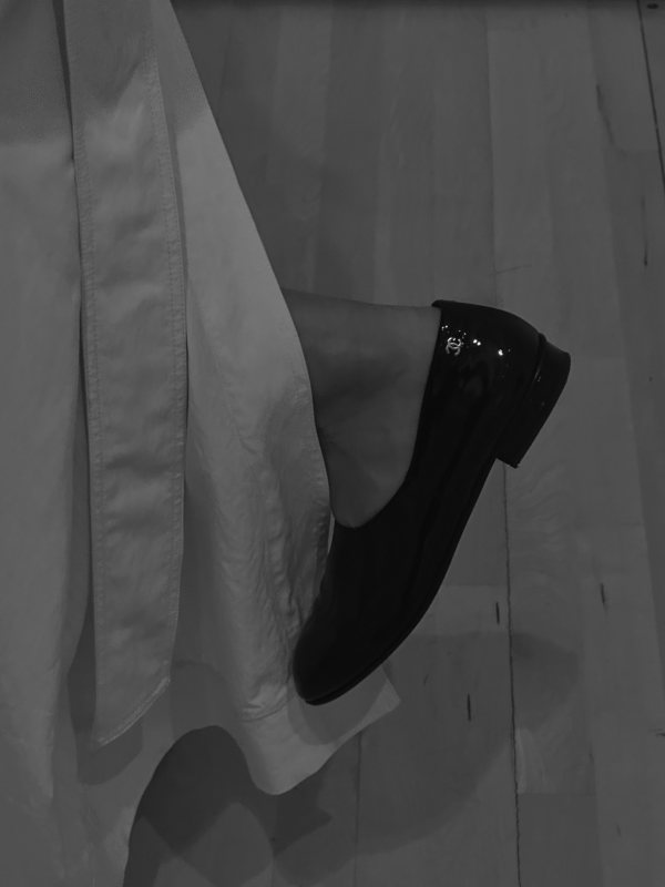 CHANEL Moccasins Patent Calfskin Black and HERMES Birkin Bag worn by Şirin Haban | Şirin Haban Outfits and Style