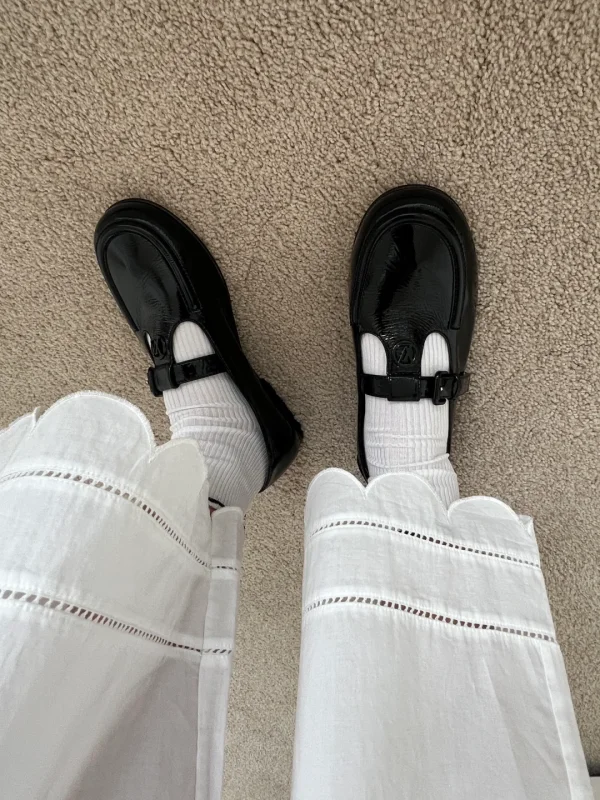 LOUIS VUITTON Soho Flat Mary Jane and The Garment Kirsten Pants worn by wwwwwzwwwwww | wwwwwzwwwwww's closet