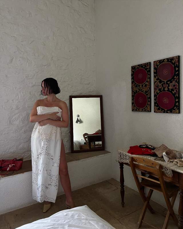 Jil Sander Mules and MAGDA BUTRYM Strapless guipure-lace trimmed cotton-blend midi dress worn by Marta Cygan |  lifeofboheme's closet