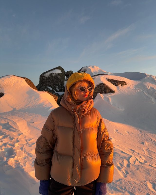 Song for the Mute SSENSE Exclusive Silver 'The Goggle' Sunglasses worn by Violet Grace Atkinson | violetgrace_'s closet