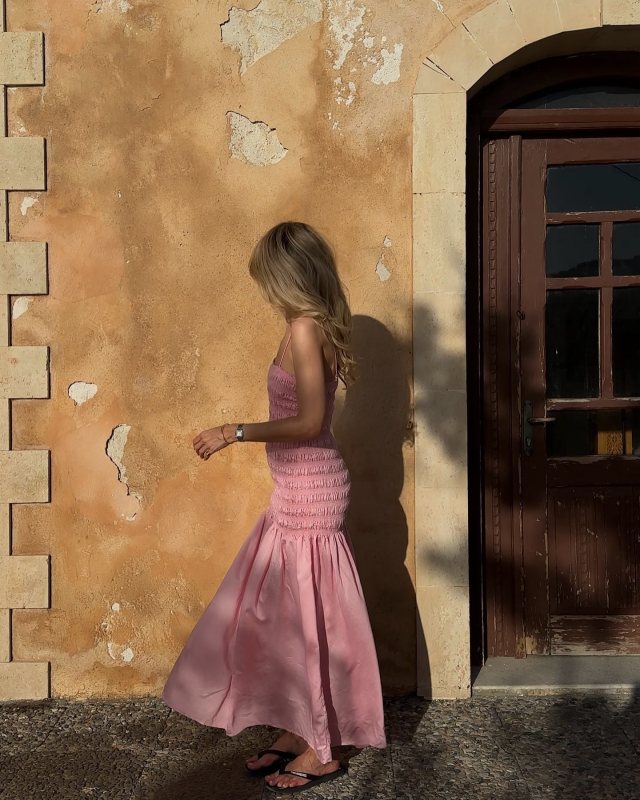 H&M Smocked Maxi Dress worn by Ida Héritier | idaheritier's closet