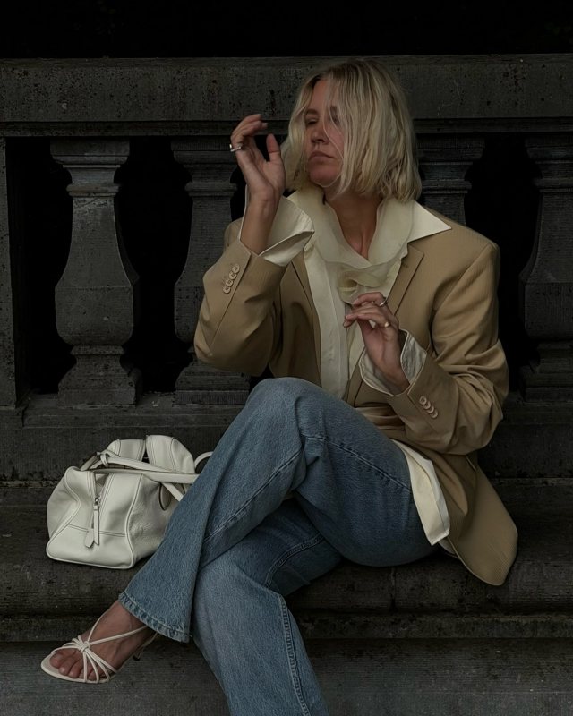 ATP Atelier Noale Mandorla Grained Leather Top handle bag, FRONT ROW SHOP Silk Organza Turtleneck Top Butter and AEYDE Amara patent-leather sandals worn by Janne Aunan | Janne Aunan Outfits and Style