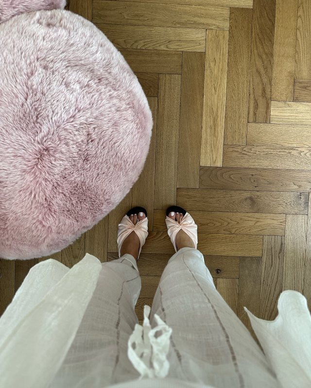 Repetto Jive Satin Sandals worn by Viky Rader | vikyrader‘s closet