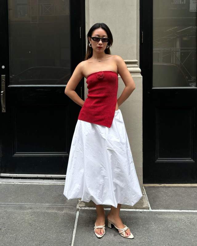 ZARA BALLOON MIDI SKIRT, With Jean Belle Top | Red and REIKE NEN NOODLE KNOT HEEL worn by Caroline Lin | thecarolinelin's closet
