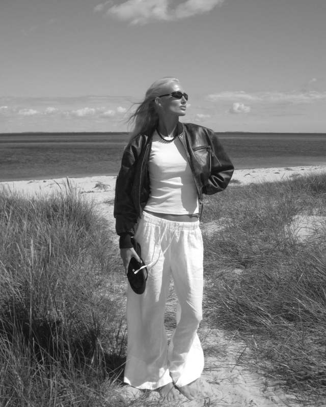 CHANEL THONGS worn by Lovisa Worge | lovisaworge's closet