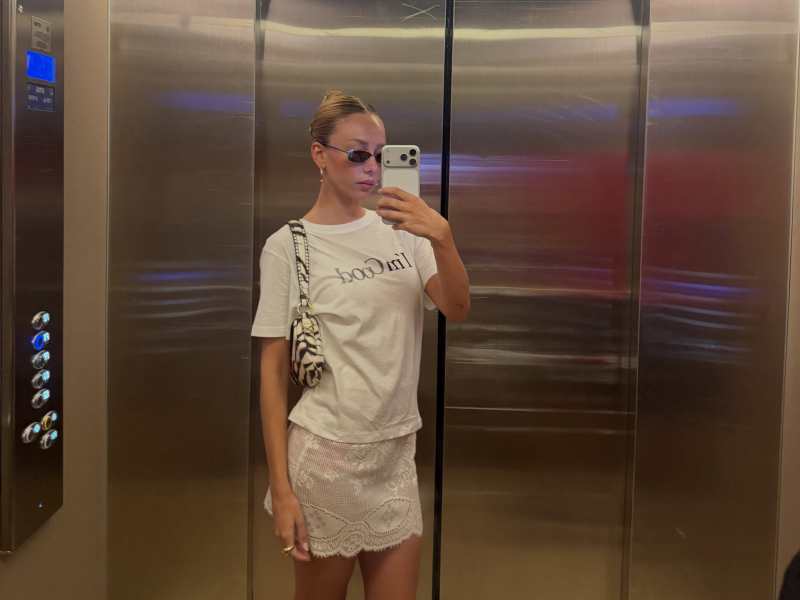 Gimaguas I'm Good T-Shirt, With Jean Belinda Skirt | White Lace and GANNI B-Kat in Zebra worn by Ester Exposito | Ester Exposito Outfits and Style