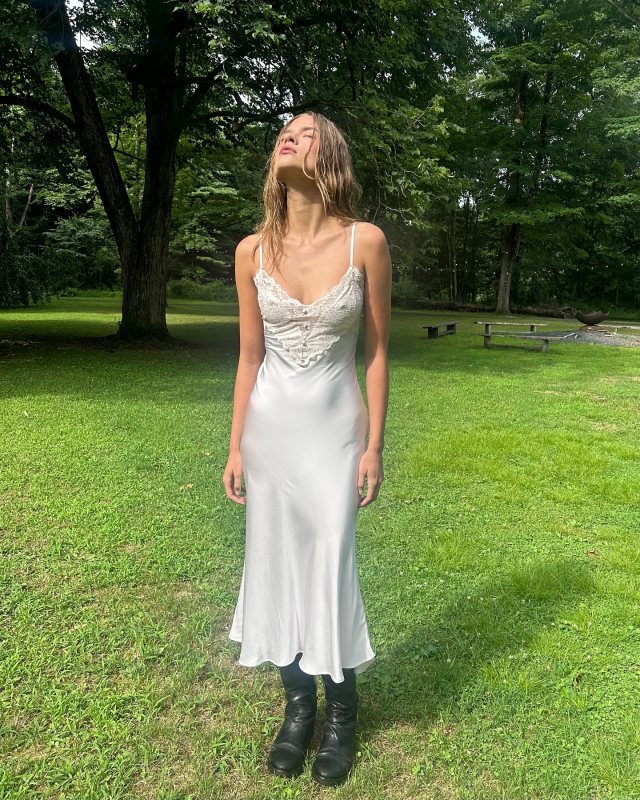 GUIZIO Nova Slip Midi Dress