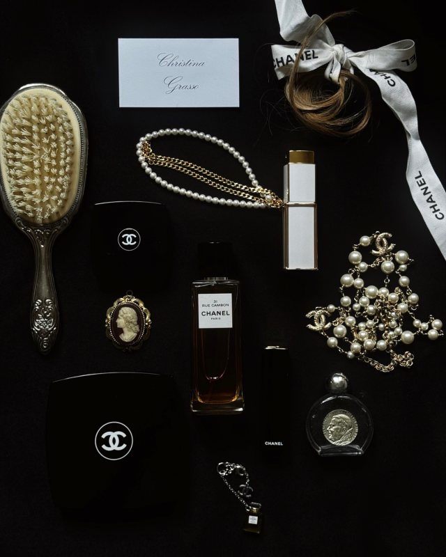 CHANEL COCO MADEMOISELLE Eau de Parfum Intense Set of 3 Purse Sprays worn by Christina Grasso | Christina Grasso Outfits and Style