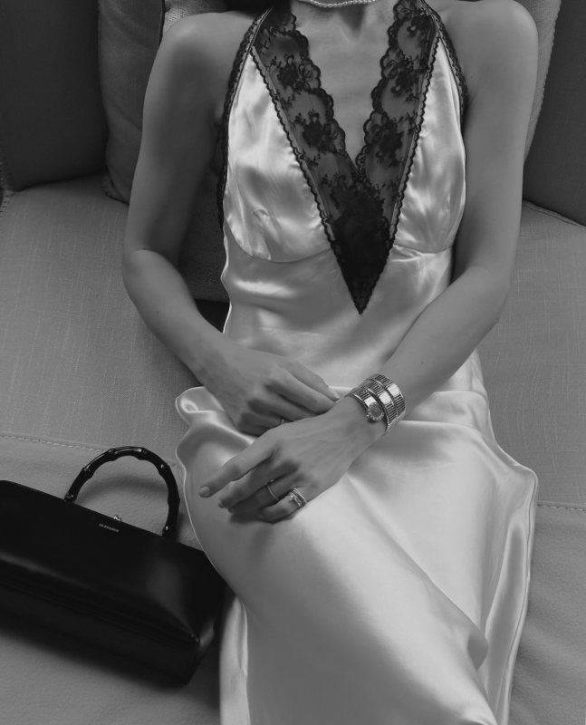 SIR Silk gown and Jil Sander Goji Medium Bamboo Top Handle Bag worn by Şirin Haban | creativeecho's closet