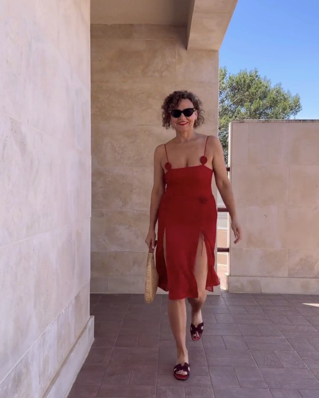 Favourite swimsuits this summer☀️

#swimsuit #swimsuits #swimsuitseason #swimsuitseason #swimwear #swimwearfashion #ootdinspiration #over50style #grwm #over50andfabulous #over50fashion #ootd #casual #summeroutfit #ootdinspo #over50women #summerfashion #fashion #fashionreels #grwmoutfit #over50 #ootdfashion