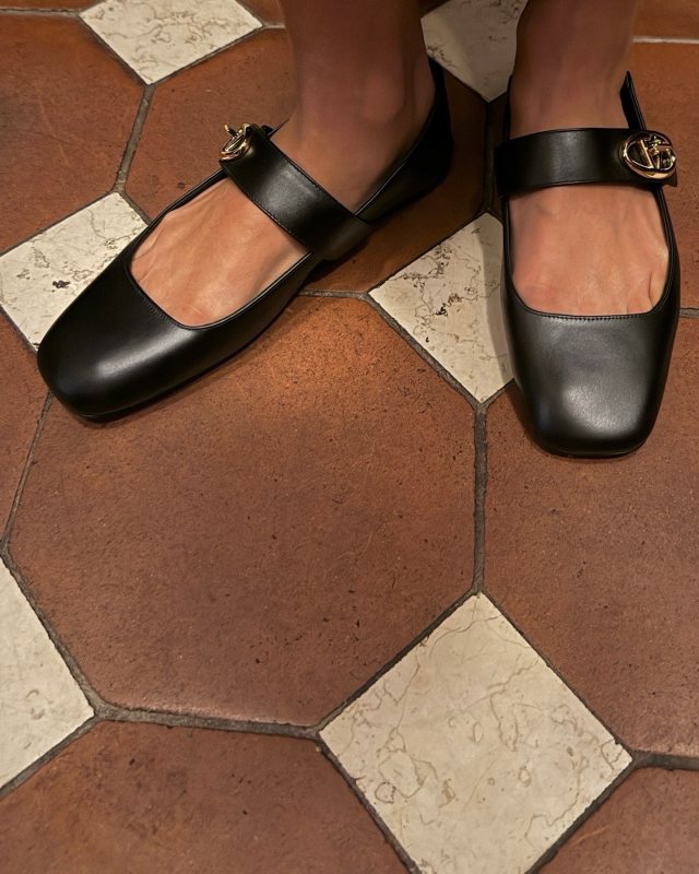 Valentino Garavani VLogo Locker Mary-Jane ballerina shoes worn by Jen Ceballos | endlesslyloveclub's closet