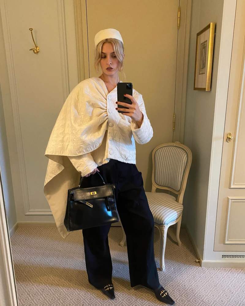 ESANT SHORT PILSEN, Bottega Veneta Madame leather pumps and HERMES Kelly Bag worn by Christie Tyler | christietyler's closet