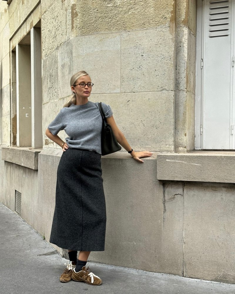 Massimo Dutti Long wool blend skirt, MIU MIU Miu Regard sunglasses, MIU MIU New Balance X Miu Miu 530 SL suede sneakers and HERMES Birkin Bag worn by Josefine Haaning Jensen | josefinehj's closet