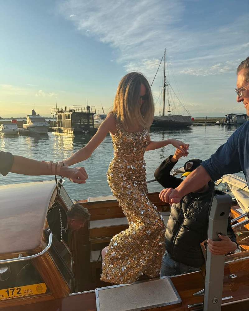 Carolina Herrera Embroidered sequinned top and Carolina Herrera Sequin-embellished midi skirt worn by Lauren Santo Domingo | thelsd's closet