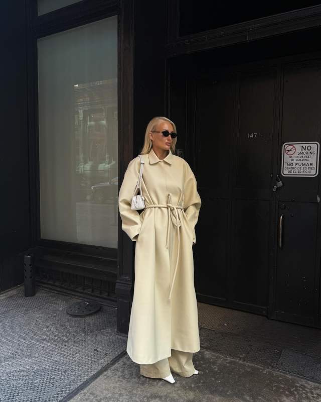 DIANA MILKANOVA BUTTER COAT worn by Lovisa Worge | Lovisa Worge Outfits and Style