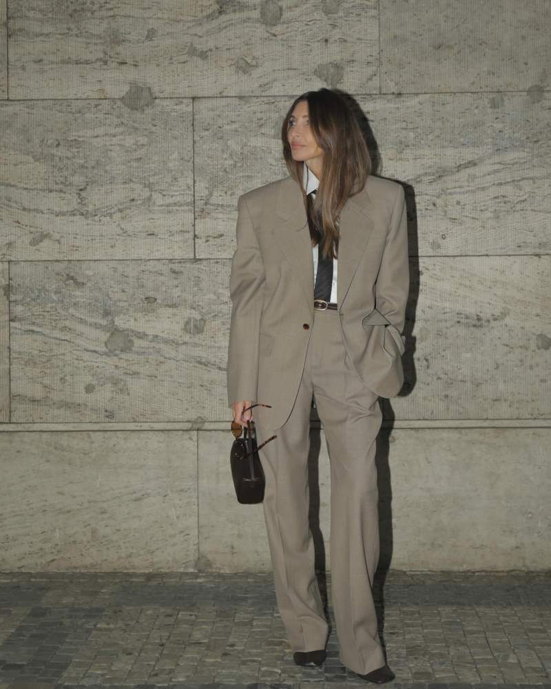 Saint Laurent Single-breasted wool blazer, Saint Laurent Tailored wool wide-leg pants, Saint Laurent Leather belt, THE ROW 90'S dark brown leather bag and PHOEBE PHILO Boots worn by Ivana Mentlová | ivanamentlova's closet