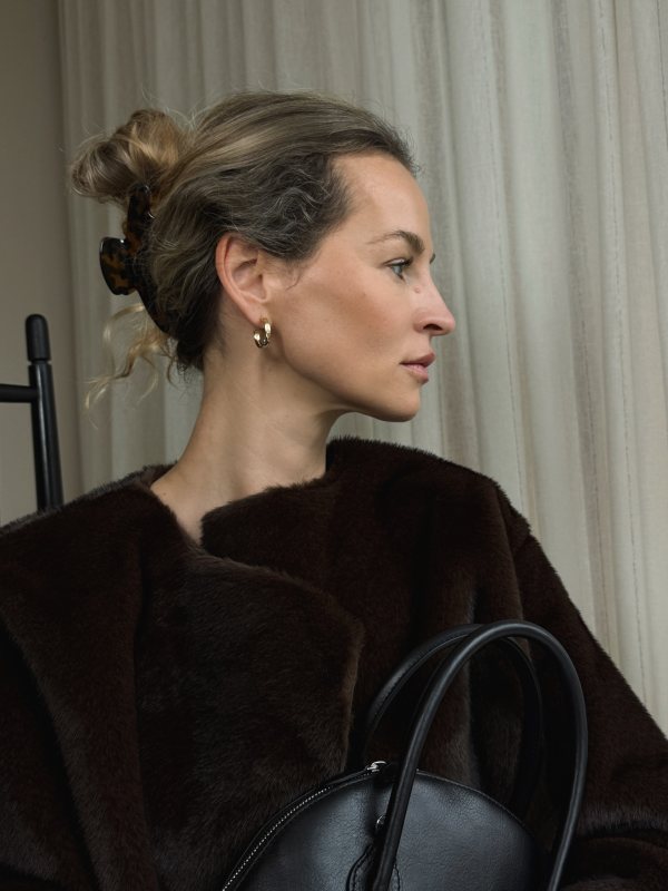 Maison Margiela Numeric diamond hoop earrings worn by Anouk Yve | Anouk Yve Outfit and Style