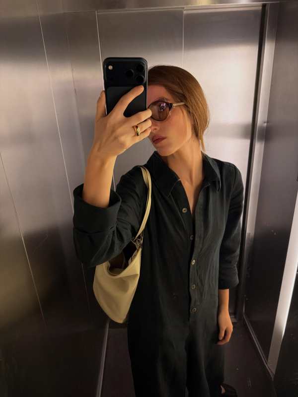 PHOEBE PHILO COOKIE SUNGLASSES in cognac acetate worn by Likuna | Likuna Outfits and Style