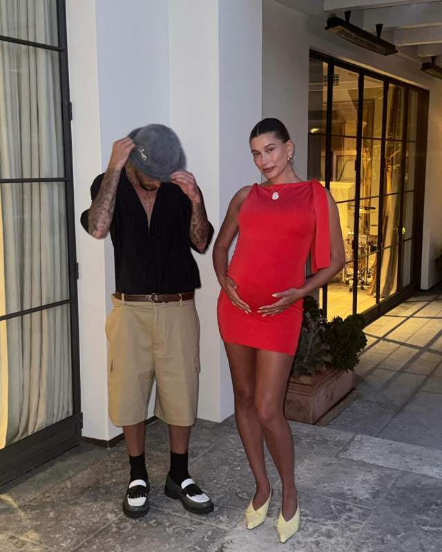 Jacquemus Les Slingbacks Cubisto Basses slingback pumps and khy Sueded Stretch Knotted Mini Dress worn by Hailey Rhode Baldwin Bieber | haileybieber's closet