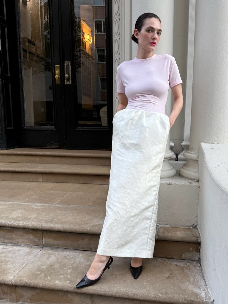 Aritzia HomeStretch™ Smooth Sequence T-Shirt and HARRIS TAPPER Mies Skirt in Embroidered Taffeta worn by Emily Bonita | Emily Bonita Outfits and Style