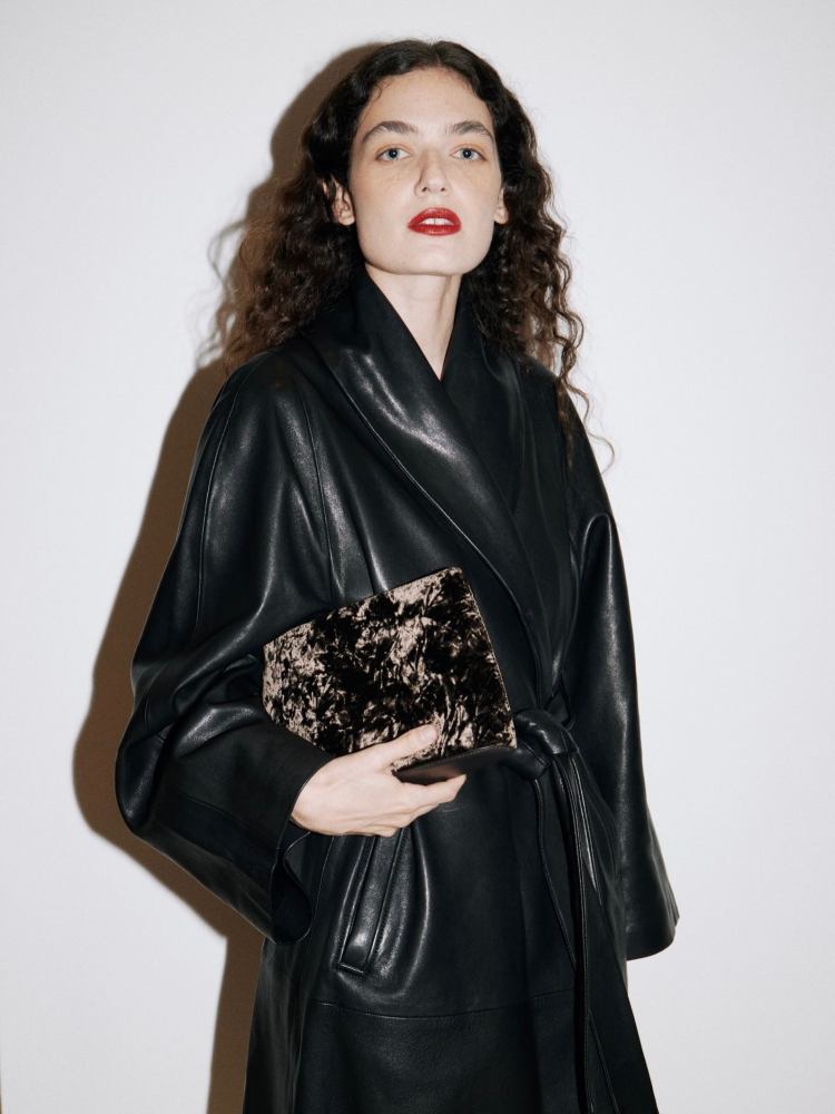 NOUR HAMMOUR Sylvie Shawl Collar Robe Coat, Liffner Zip Clutch Brown Velvet and BALENCIAGA red pumps worn by Emily Bonita | Emily Bonita Outfits and Style