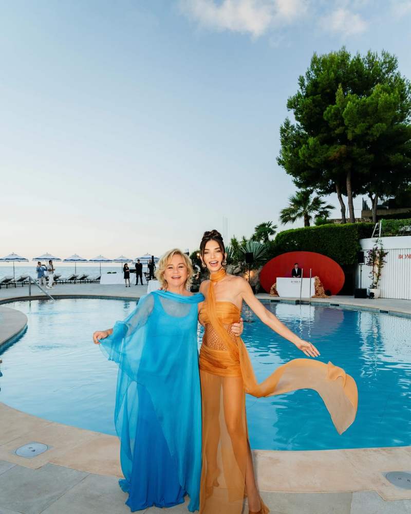 ALBERTA FERRETTI Scarf dress in chiffon and macramé worn by Amy Jackson | iamamyjackson's closet
