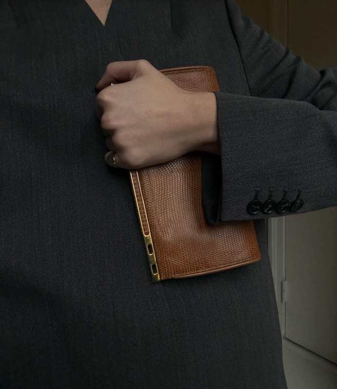 LouLou de Saison RASCA Standing neck jacket and Gucci Interlocking G Clutch Vintage worn by Christie Tyler | Christie Tyler Outfit and Style