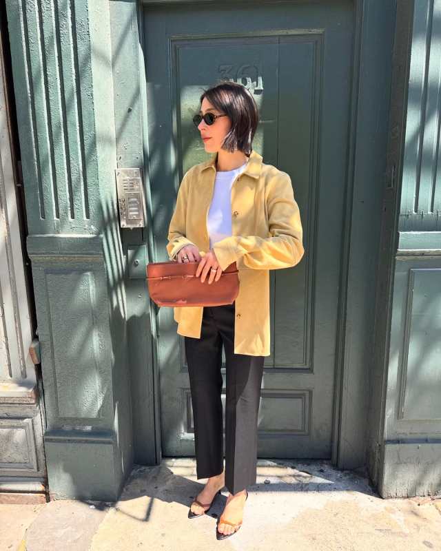 Tony Bianco Daisy Tan Como Sandals, Toteme Soft suede shirt cornsilk and The Row Sienna Clutch in Leather worn by Chloe Pinchasick | Chloe Pinchasick Outfits and Style