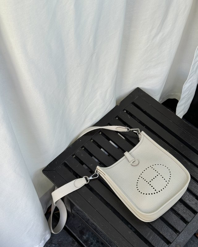 HERMES EVELYNE 16 AMAZONE shared by Annijor | annijor's closet