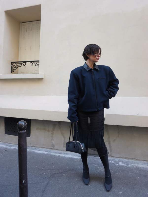 MAGDA BUTRYM PF24 JACKET 01 - NAVY worn by Marta Cygan | Marta Cygan Outfit and Style