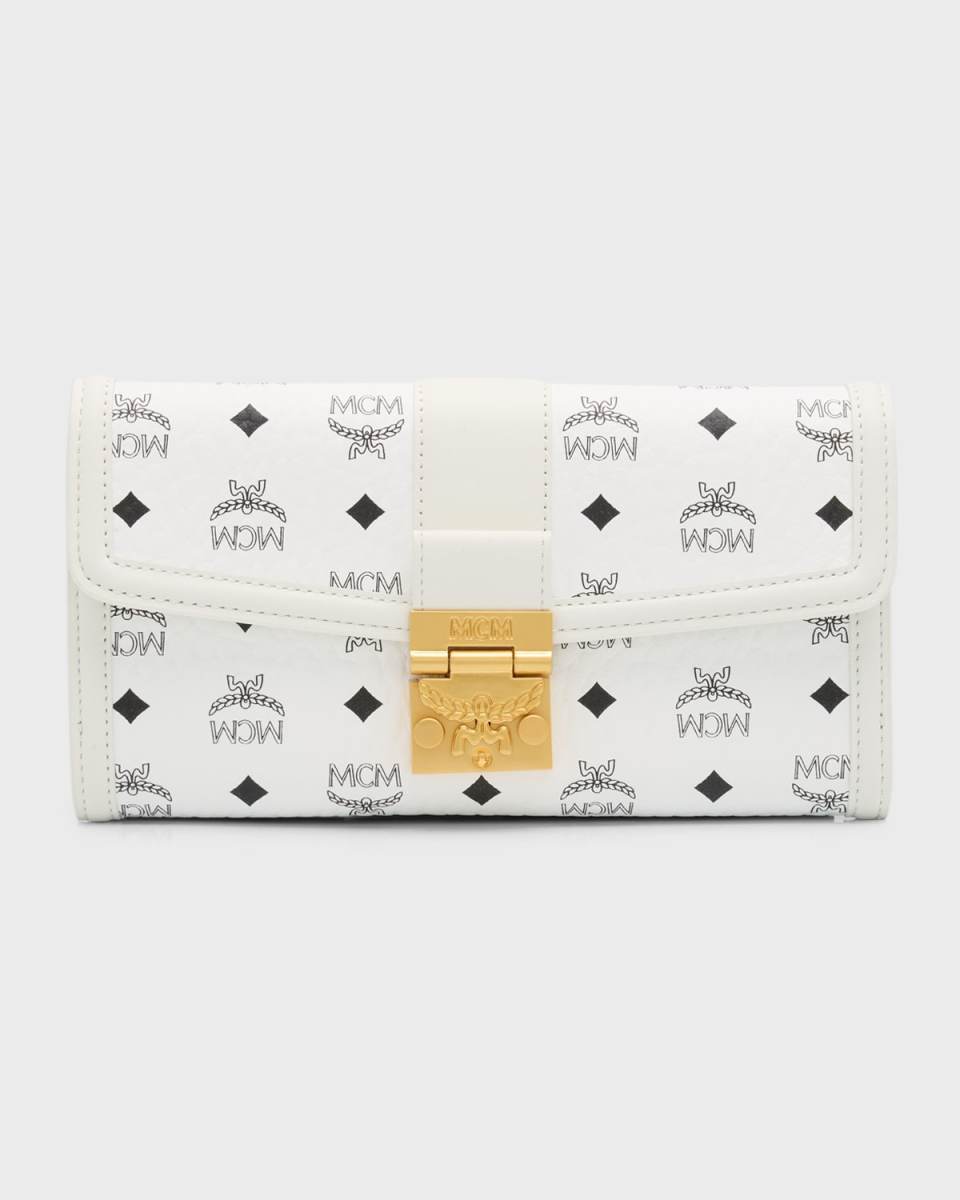 Tracy Large Monogram Wallet on Chain