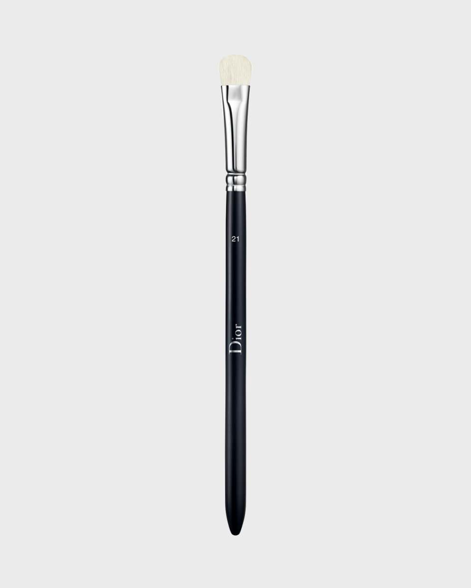 Dior Backstage Flat Eyeshadow Brush