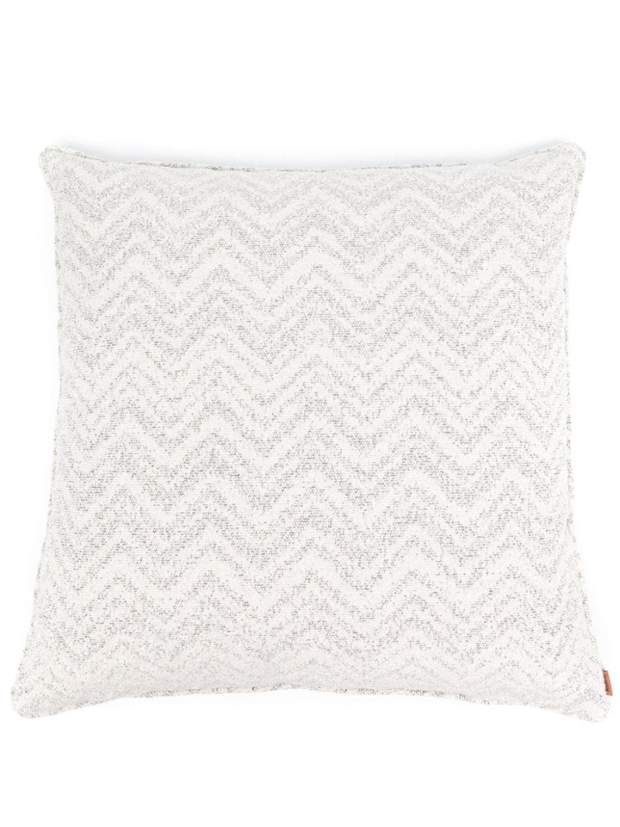 zig zag bouclé cushion (60cm x 60cm)