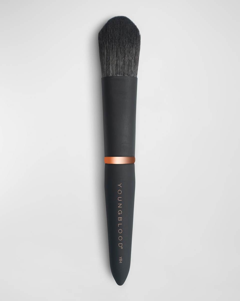 YB4 Foundation Luxe Makeup Brush