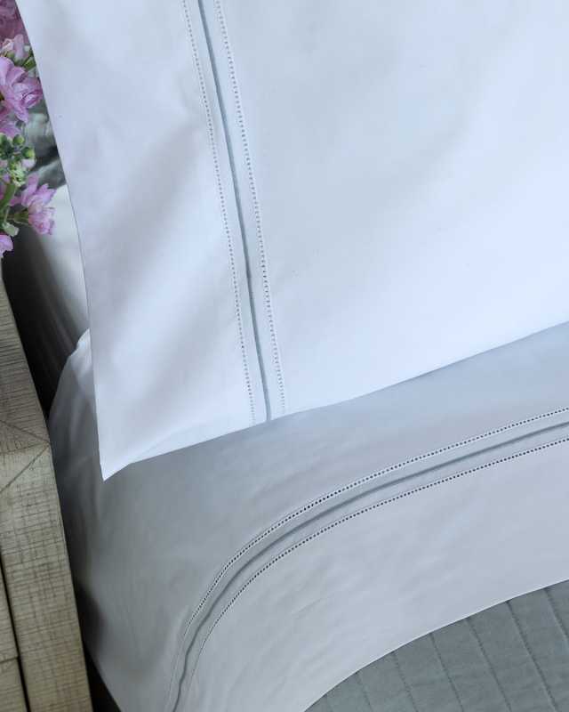 Dana Pillowcase Pair,