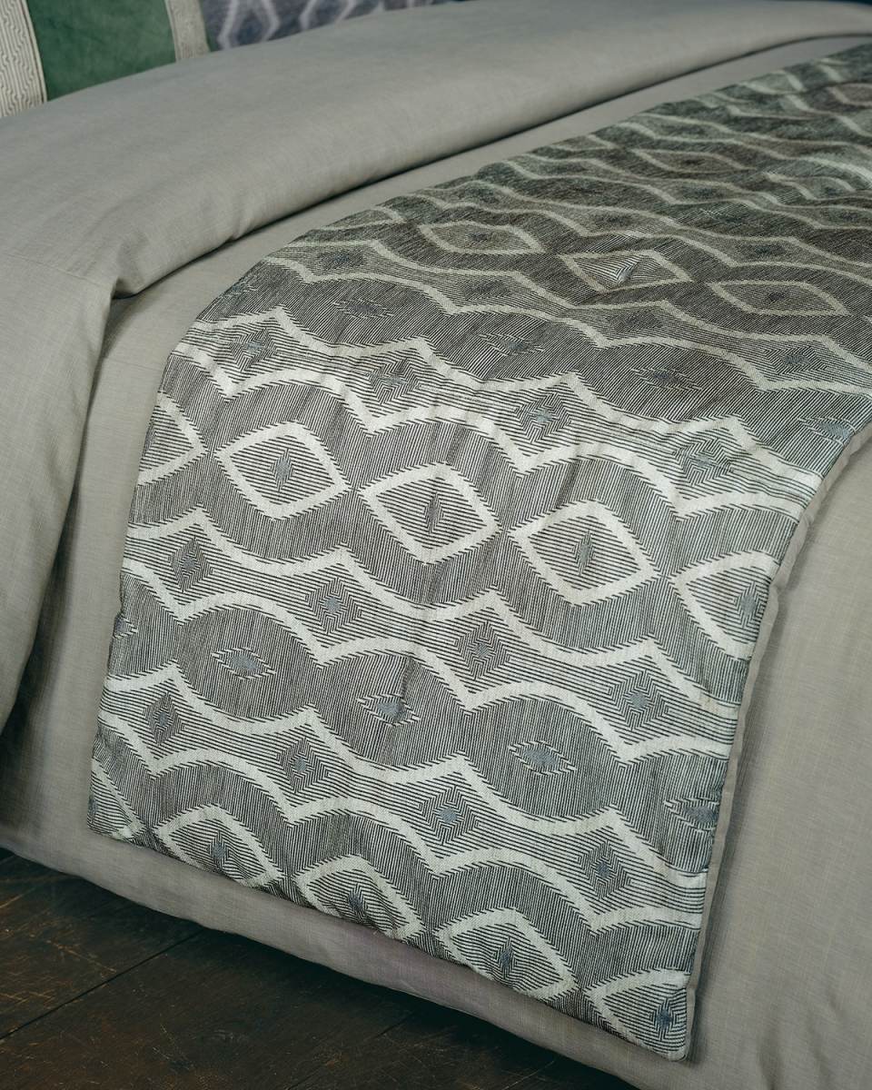 Echo Bed Scarf