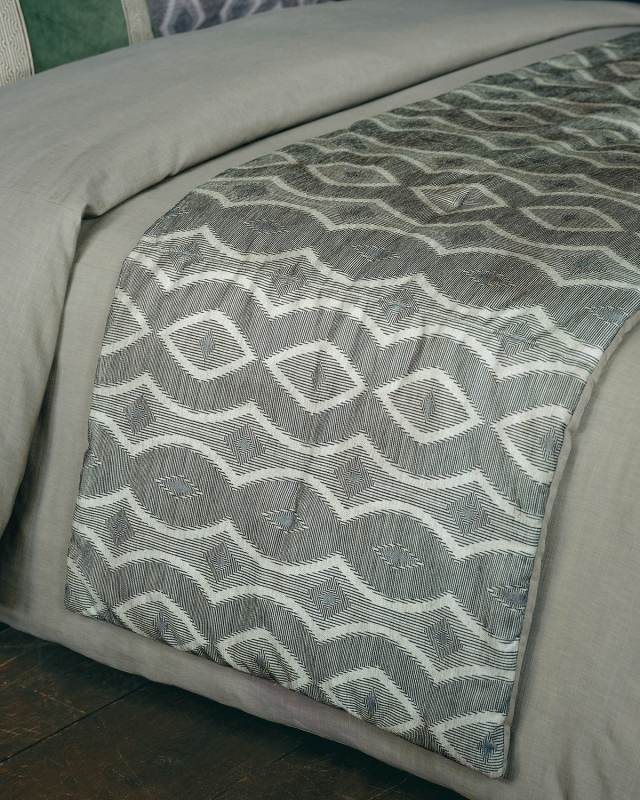 Echo Bed Scarf