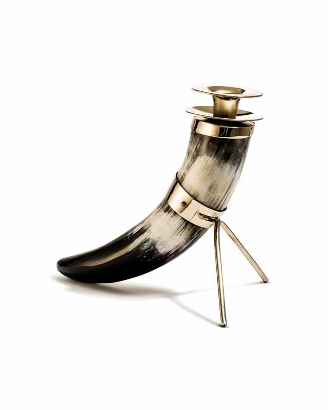 Solitaire Horn Candleholder
