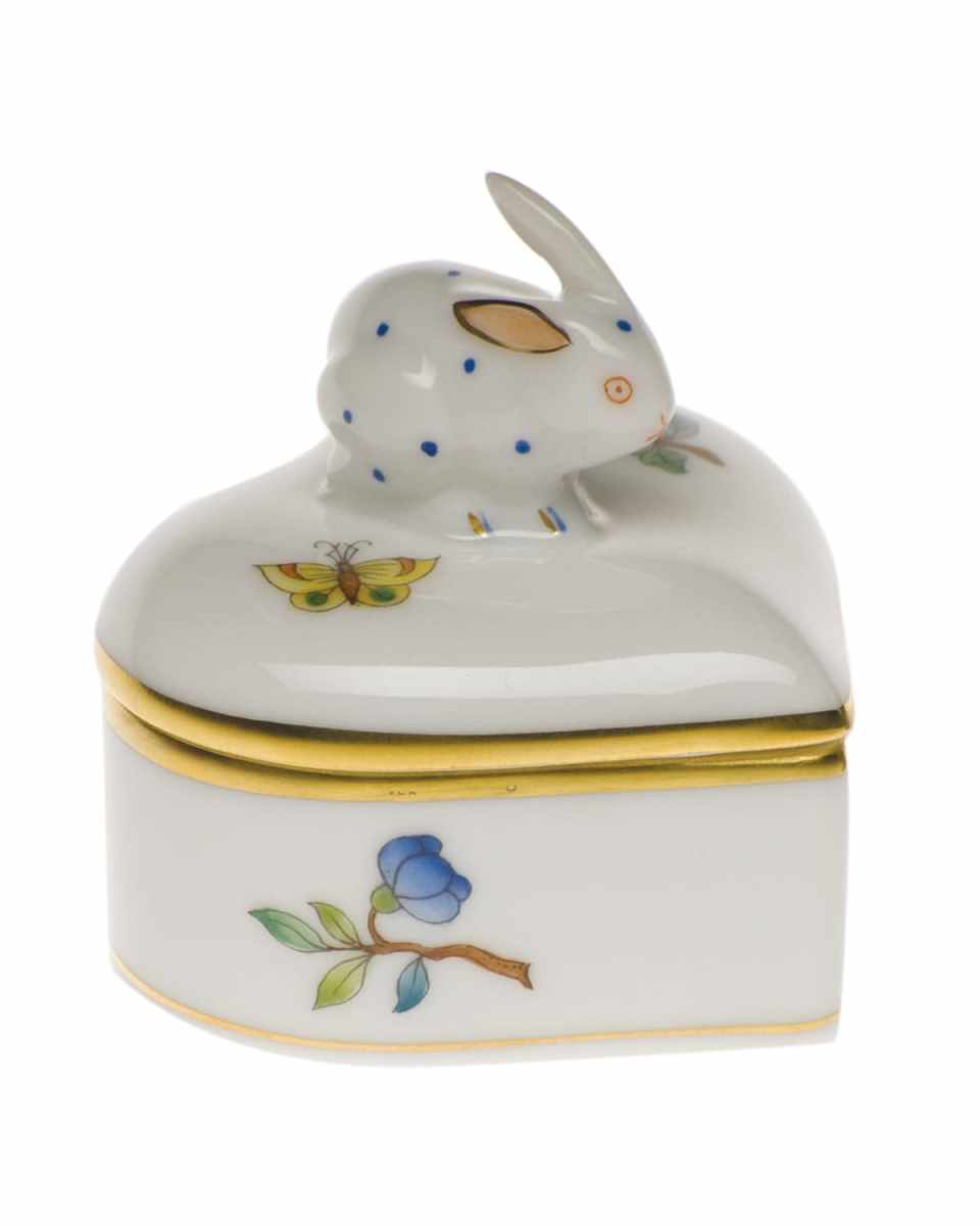 Queen Victoria Green Heart Box with Bunny