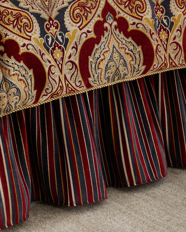 Cantori Striped Dust Skirt,