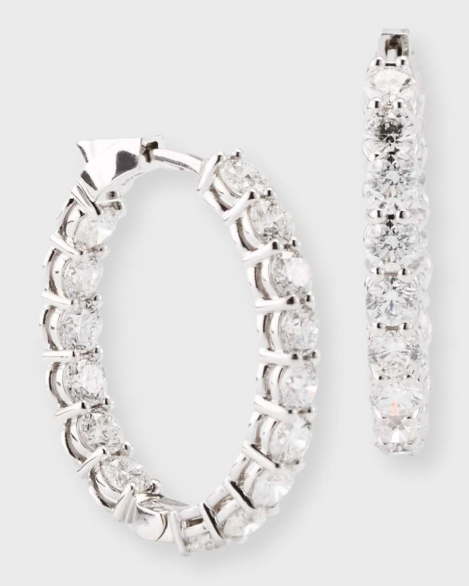 18K White Gold Oval Hoop Earrings, 6.15tcw, 0.75"Dia.